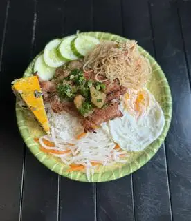 Hình ảnh Cơm Tấm đặc biệt