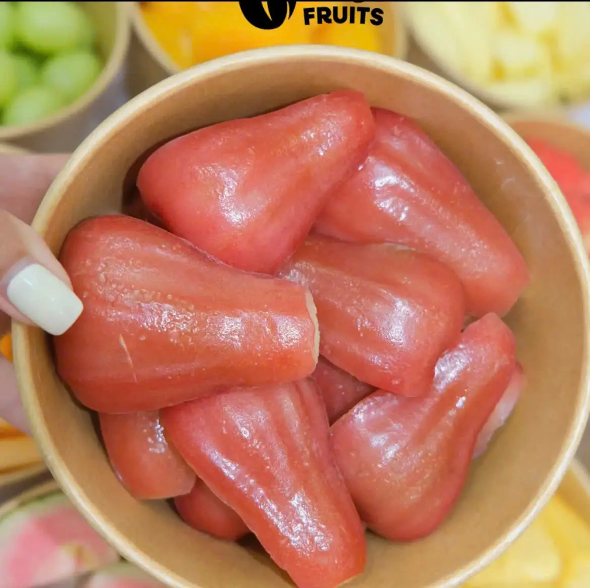 Hình ảnh Box roi đỏ 350gr vietgap size vip siêu giòn ngọt chắc quả must try