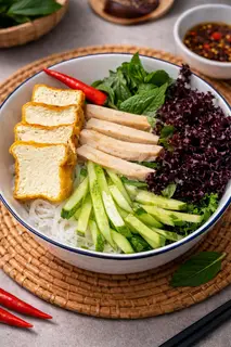Hình ảnh Bún nước tương chay ( đậu hủ + chả chay )