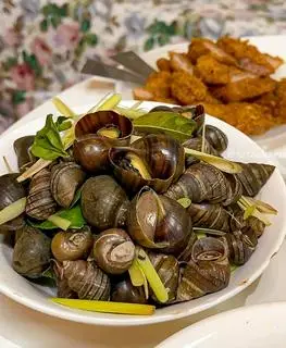 Hình ảnh Ốc lẫn hấp sả