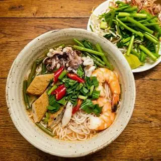 Hình ảnh Bún thái chả cá