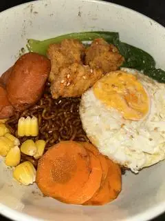 Hình ảnh Mì Tương Đen Bắc Kinh 