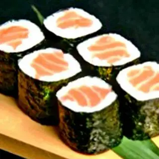 Hình ảnh Sushi Cá Hồi M5 - Salmon Maki