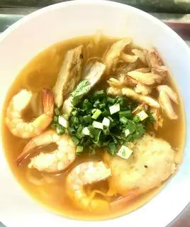 Hình ảnh Bánh canh cua - tôm - chả