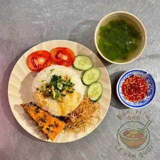 Hình ảnh Cơm tấm sườn chả
