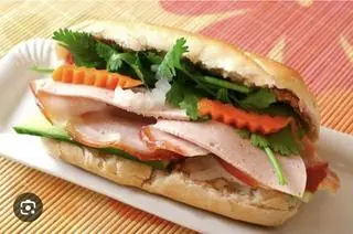 Hình ảnh Bánh mì Sài Gòn lớn