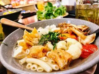 Hình ảnh Nui nước chay