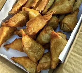 Hình ảnh Nem đùi gà