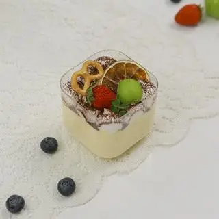 Hình ảnh Bánh Tiramisu Truyền Thống (Tiramisu Cakes)