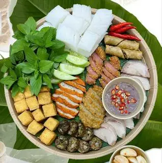 Hình ảnh 1 Bún đậu Thập Cẩm + 1 ( Trà tắt/ Coca/ Sprite)