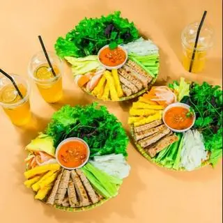 Hình ảnh Combo 4 người, tặng 4 lý trà tắc