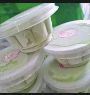 Hình ảnh kem sữa tươi vị matcha