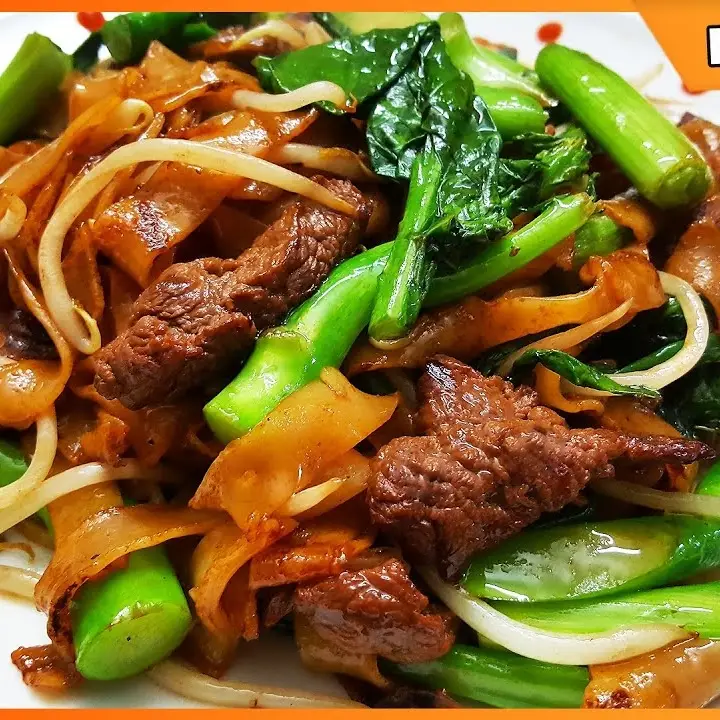 Hình ảnh hủ tiếu áp chảo bò (khô)