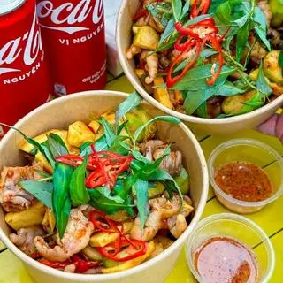 Hình ảnh Chân gà sốt Thái - lớn