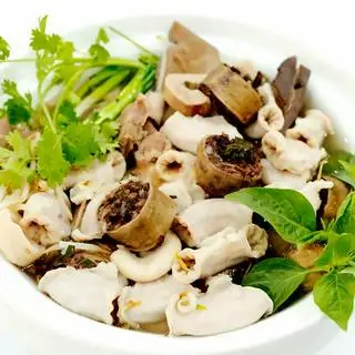 Hình ảnh Lòng trần đầy đủ