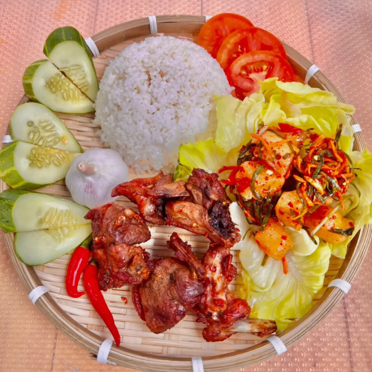 Hình ảnh Cơm vịt nướng tỏi ớt + canh bầu