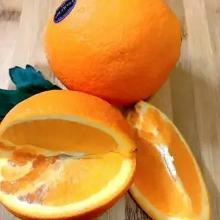 Hình ảnh Nước ép cam vàng