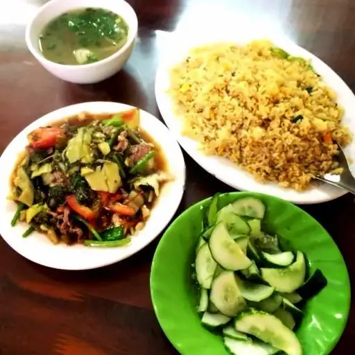 Hình ảnh Cơm Rang Cải Bò
