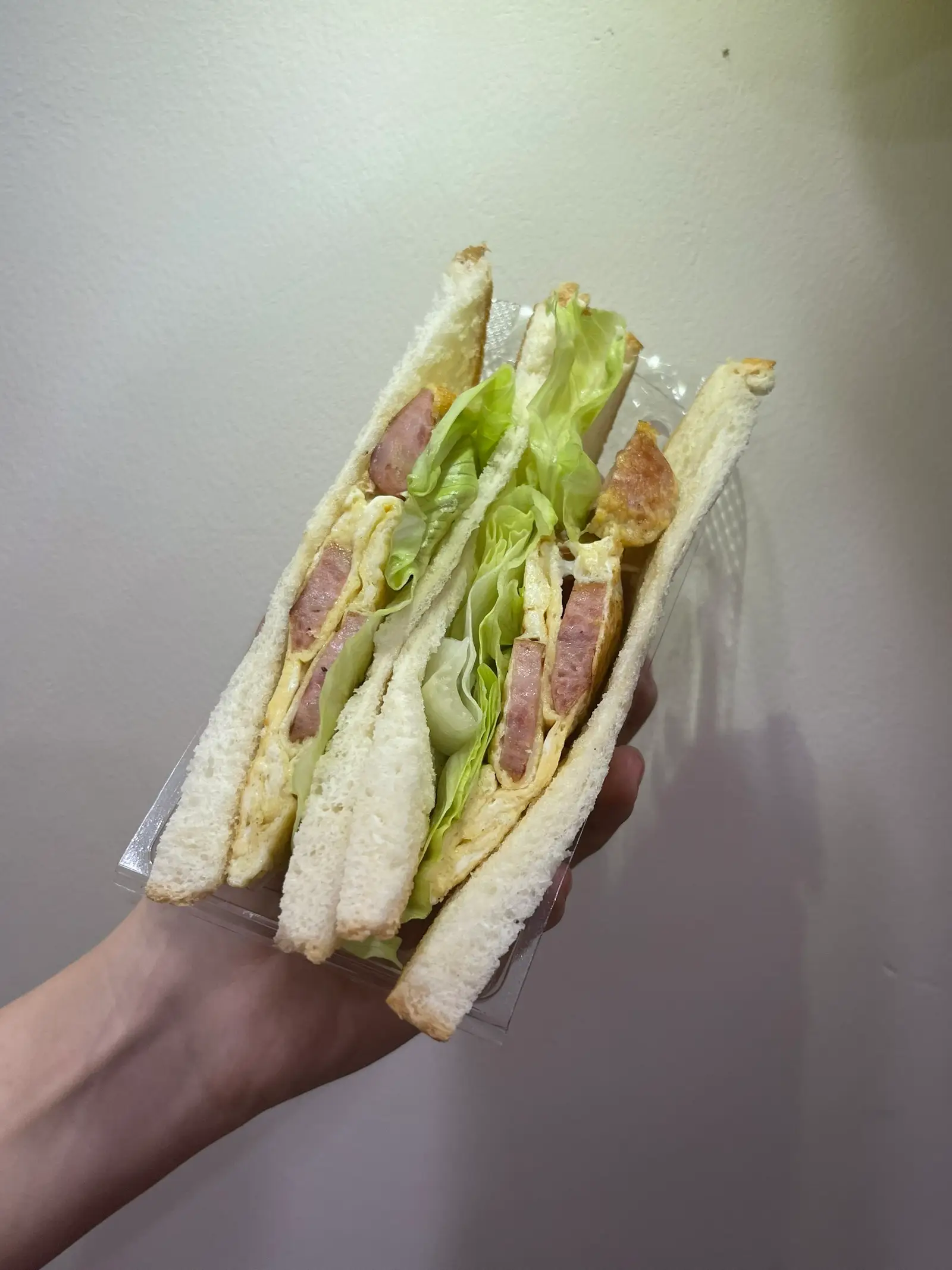 Hình ảnh Sandwich bò trứng