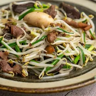 Hình ảnh Canh Lòng Mề Giá Đỗ