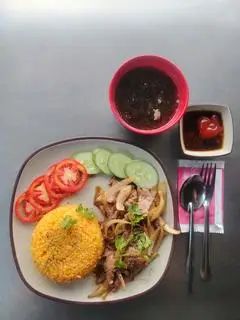 Hình ảnh  cơm chiên bò xào satế  沙嗲牛牛肉炒飯