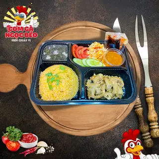 Hình ảnh Cơm da gà chiên + canh rong biển 