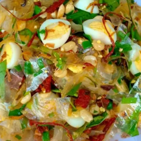 Hình ảnh BÁNH TRÁNG trộn dẻo phơi sương(cô ba)