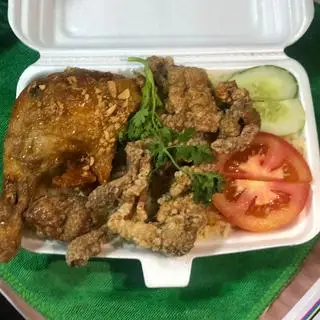Hình ảnh Cơm gà+ da gà mắm tỏi 