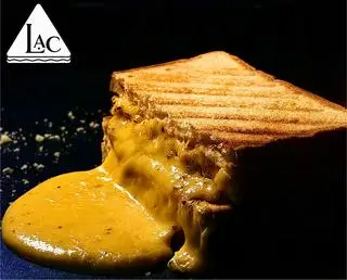 Hình ảnh LẠC Tan - LẠC Quattro