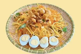 Hình ảnh Bánh Tráng Trộn - Tóp Mỡ