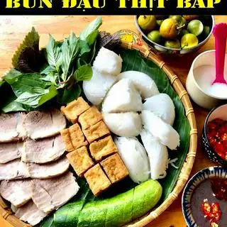 Hình ảnh Bún đậu thịt bắp