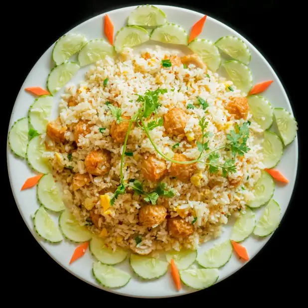 Hình ảnh cơm chả cá chiên