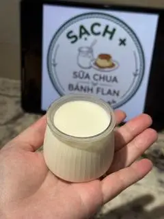 Hình ảnh Sữa chua trắng trẻo