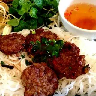 Hình ảnh Bún chả viên