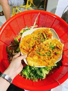 Hình ảnh Bánh mì ép thịt trứng