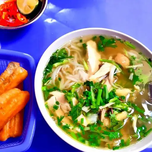 Hình ảnh Phở gà đùi
