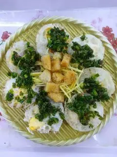 Hình ảnh Bánh Căn Thịt Bằm