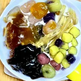 Hình ảnh Chè sueshan trân châu dưa tươi