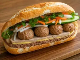 Hình ảnh Bánh mì XÍU MẠI + CHẢ LỤA