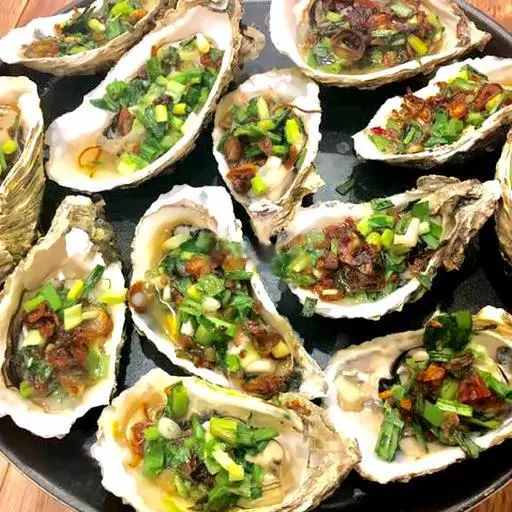 Hình ảnh Hàu nướng mỡ hành