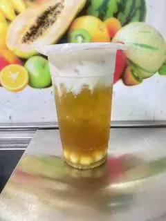 Hình ảnh Trà sen ly 700ml 