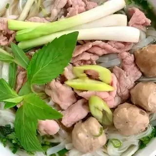 Hình ảnh Tái bò viên