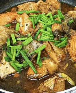 Hình ảnh Đầu cá hồi kho Lạt 
