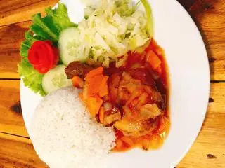 Hình ảnh Cơm gà sốt chua ngọt