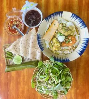 Hình ảnh Mì Quảng Thập Cẩm full Topping, ăn no nê