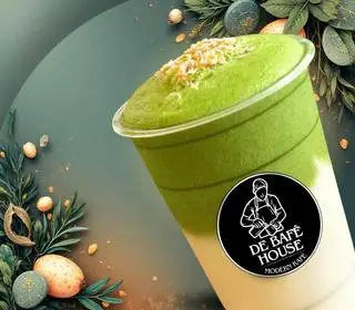 Hình ảnh Bà bar bán dừa matcha kem dẻo