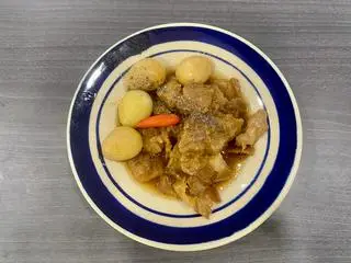 Hình ảnh Thịt ba rọi kho trứng cút