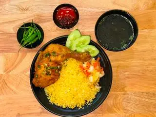 Hình ảnh Cơm Gà Xối Mỡ ( Lớn )
