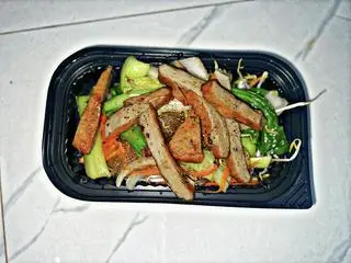 Hình ảnh Miến xào chả cá