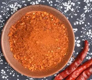 Hình ảnh Thêm 1 hộp ớt bột tê cay